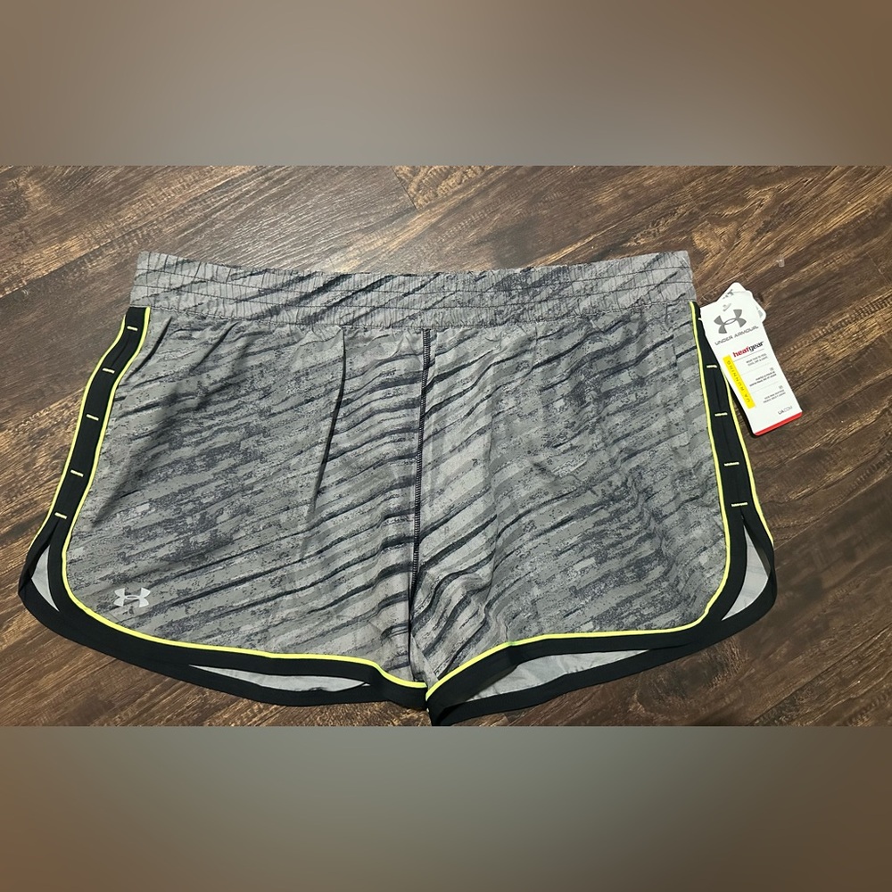 Under Armour Shorts NWT